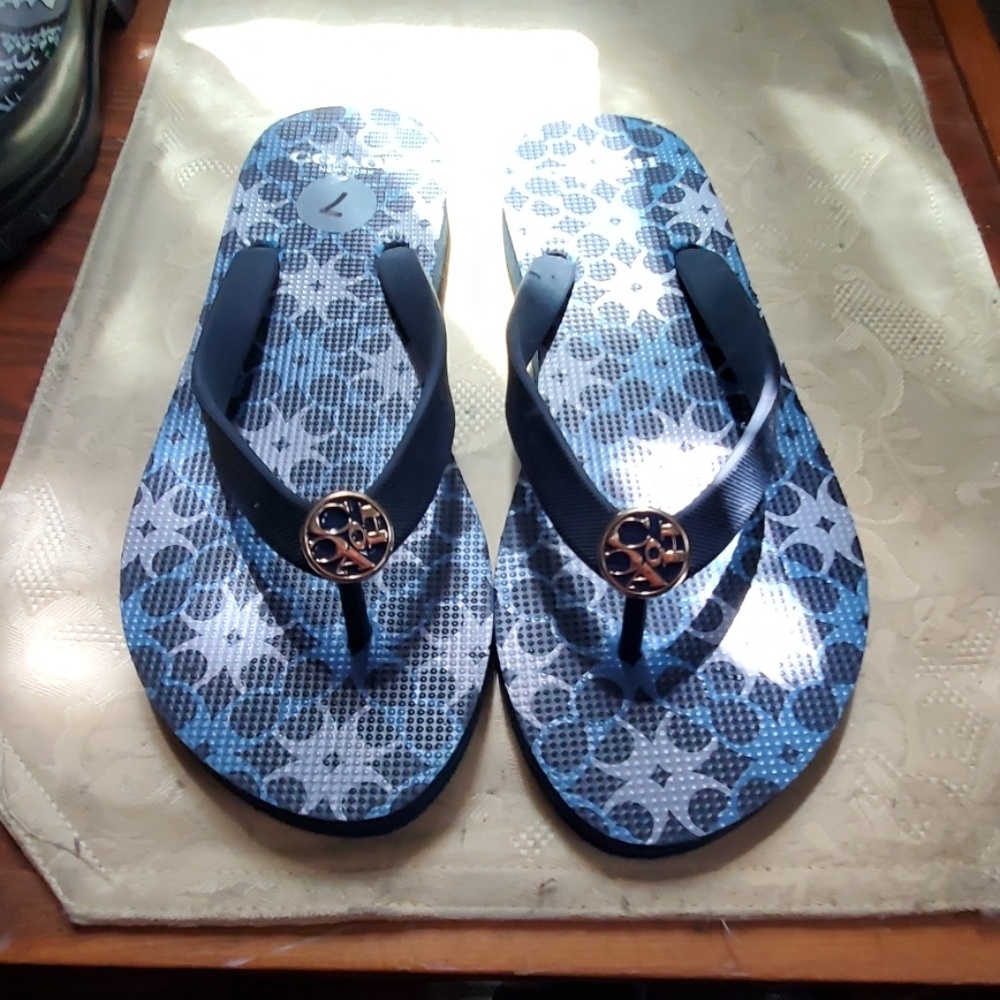 Coach dark blue/lite blue flip flops